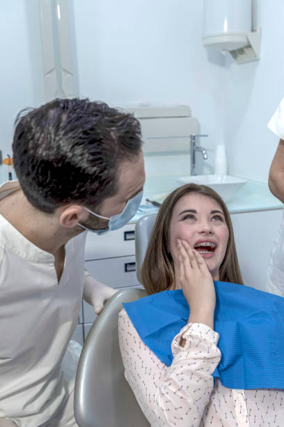 Best Dentist for Tooth Abscess  in Warrington, FL